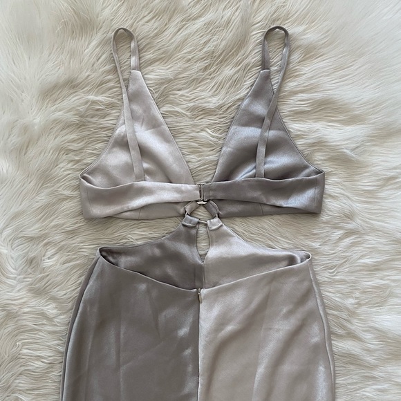 Bec + Bridge Stone Grey Satin Colorblock Felix V Cut Out Maxi Dress - Picture 9 of 14